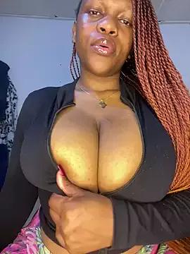 Private Boneca25 on StripChat