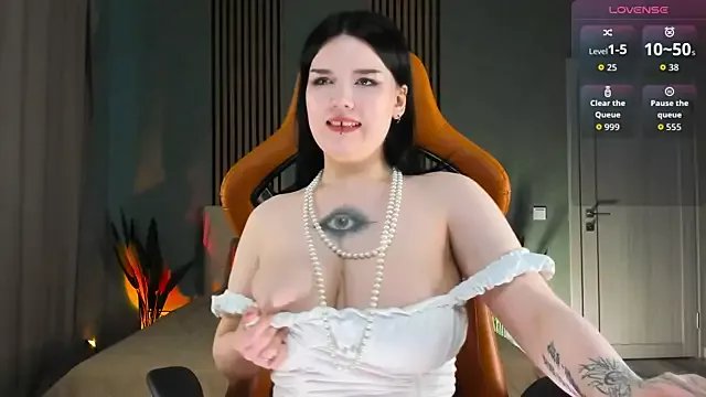 Freechat boob-lick on StripChat