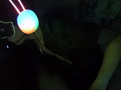 Freechat boyhigh1997 on StripChat