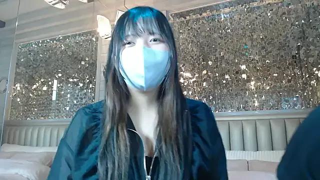 Freechat BROsister on StripChat