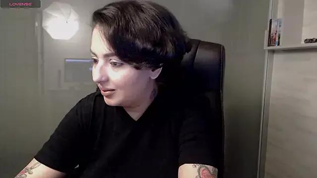 Freechat BustyAllyy on StripChat