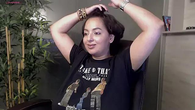 Freechat BustyAllyy on StripChat