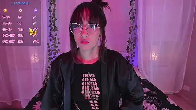 Freechat CamiGox on StripChat