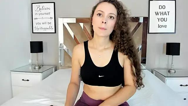 cellestehot on StripChat 
