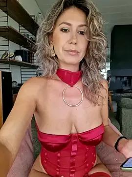 Freechat CelynaRoss on StripChat