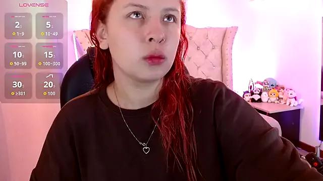 Freechat Charlotte_Jones__ on StripChat