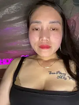 chipp-bong — Freechat on StripChat