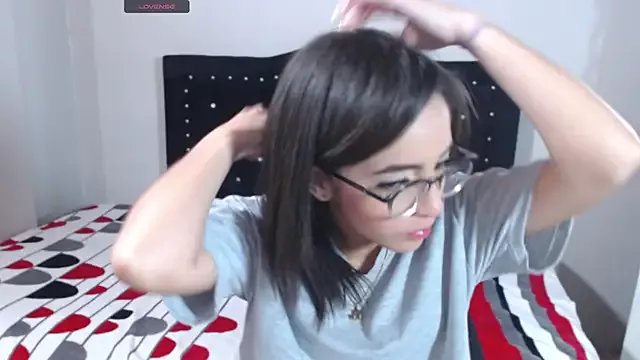 Freechat Coraline_Playful on StripChat