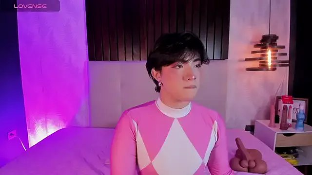 Freechat Creamy_Angelo on StripChat