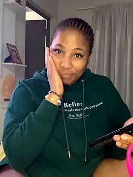 Freechat CurvyDesire1 on StripChat