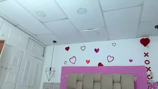 Freechat Damary_Leon on StripChat