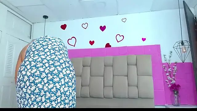 Freechat Damary_Leon on StripChat