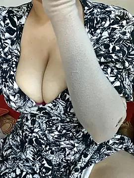 Freechat DesiDreams on StripChat