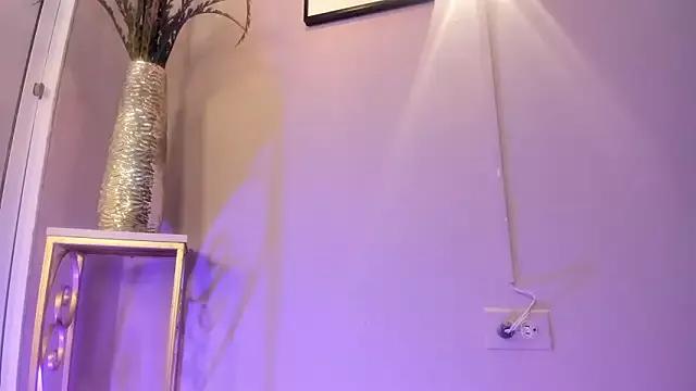 dulce_fiore07 on StripChat 