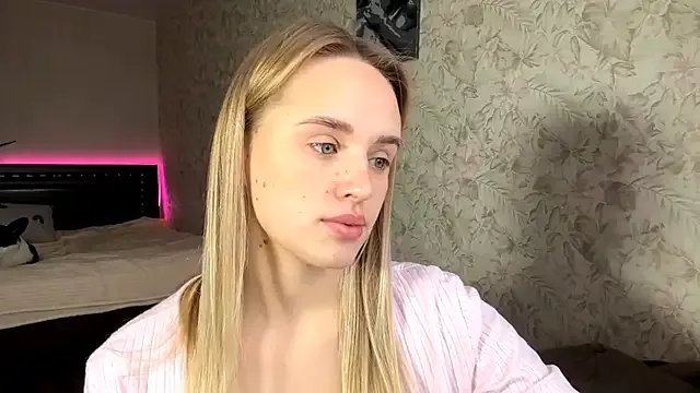 Freechat ElisabetLorney on StripChat