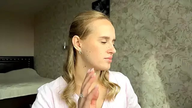 Freechat ElisabetLorney on StripChat