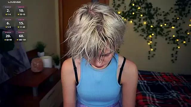 EngelAlman on StripChat 