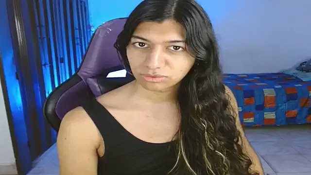 Freechat engielphoenis14 on StripChat