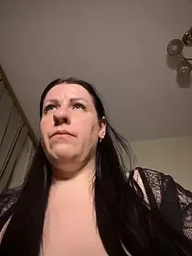 Freechat Evelinia on StripChat