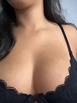 Fatiel1256 on StripChat