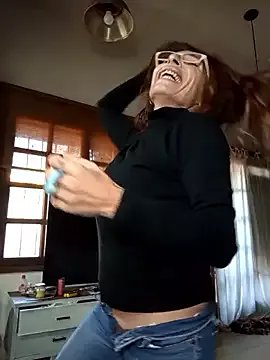 Freechat FrozenWaffle on StripChat