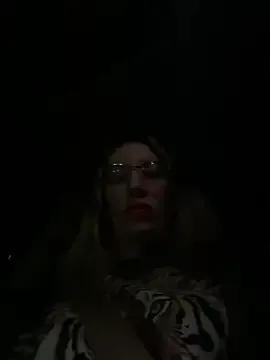 Freechat Gatitacarlita on StripChat