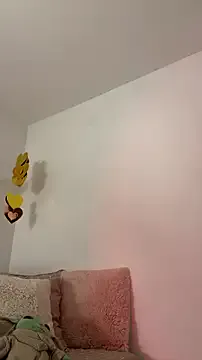 GiannaMagari — TOPLESS & SUCK YOUR COCK