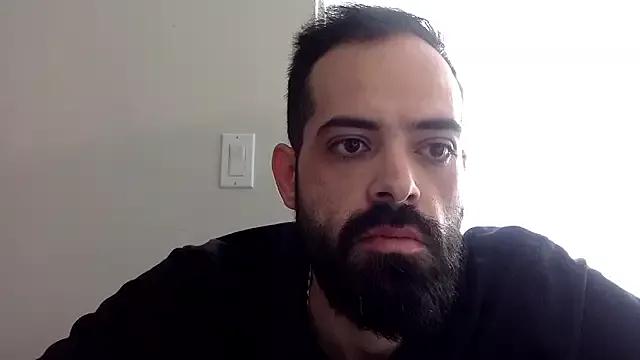 Freechat guccititi on StripChat