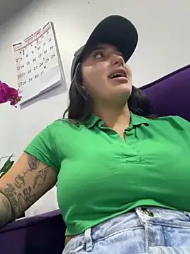 Freechat Hannahoff on StripChat