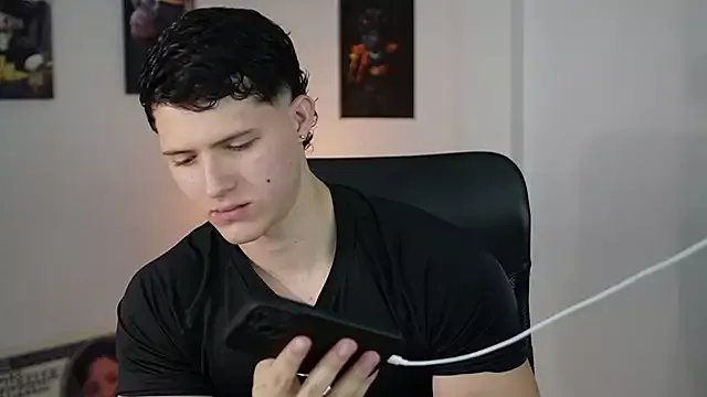 Freechat Hazzan_Velez on StripChat