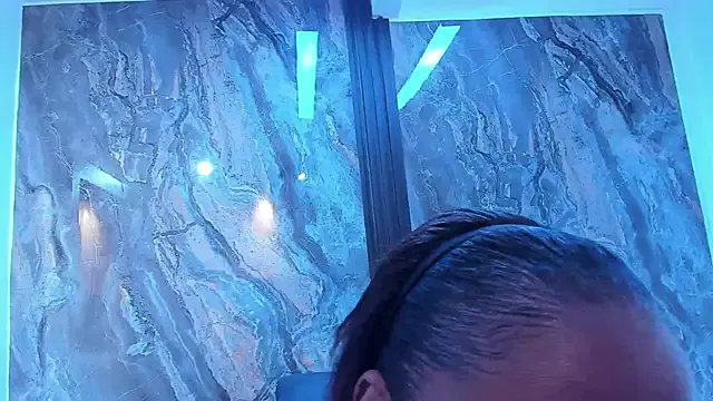 Freechat HellenJohansson on StripChat