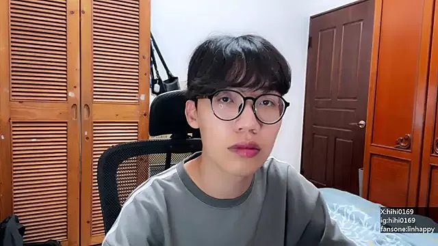 hihi0169 on StripChat 