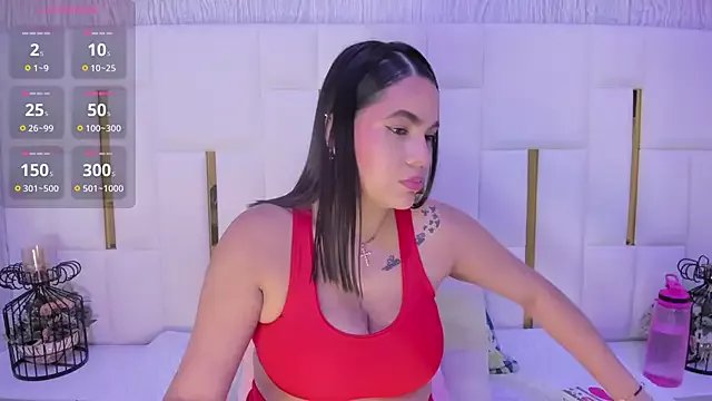 hillary_uckerman_ on StripChat 