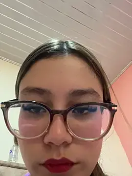 honey_luminair — Flass boobs in the gym