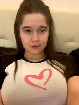 Freechat HornyGirlH on StripChat