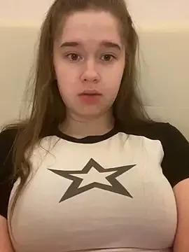 Freechat HornyGirlH on StripChat