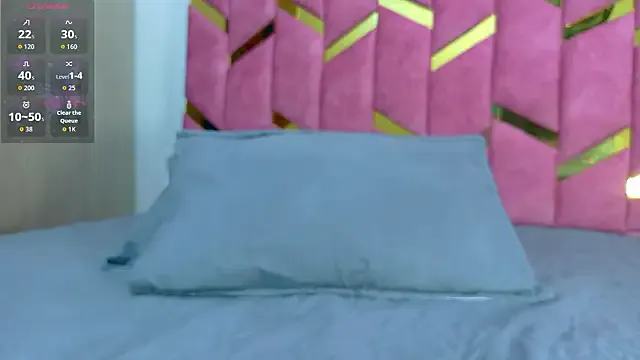 hornyhousekeeper_ — play pussy and big squirt