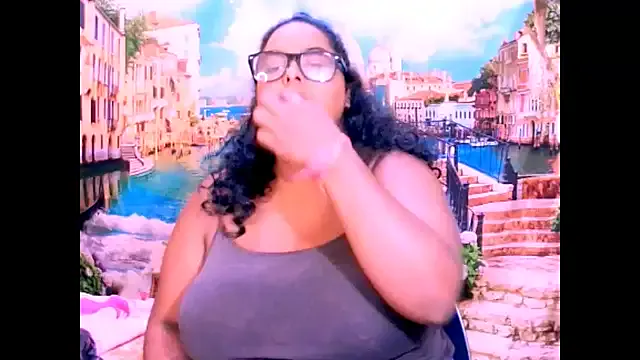 Indianfairy99 on StripChat