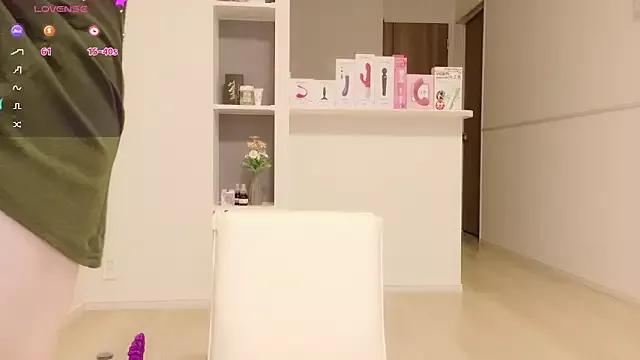 Group IORio2 on StripChat