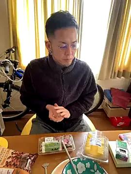 ippei0001 on StripChat 