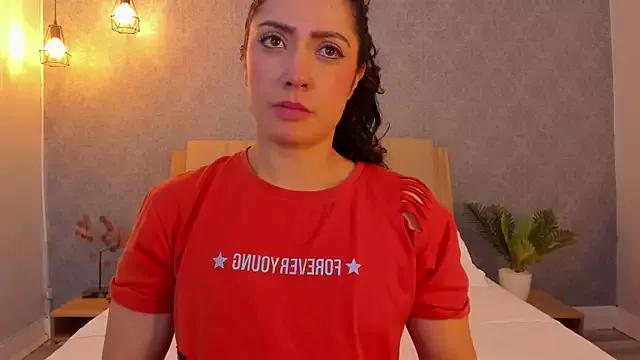 isabella_winkler on StripChat 