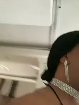 IsabellaDarrell_ts on StripChat