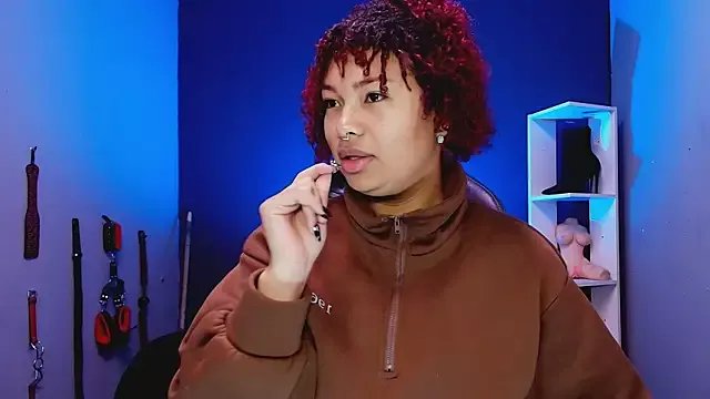 JadaRoberts on StripChat 