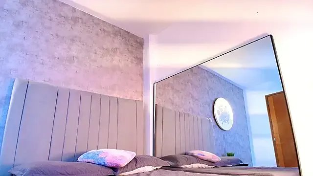 Freechat karla-ruiz on StripChat