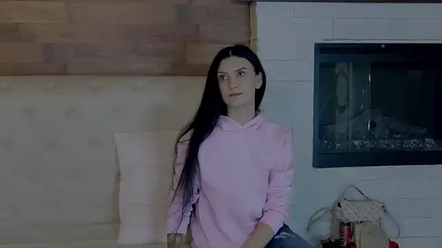 KendraNoir — Freechat on StripChat