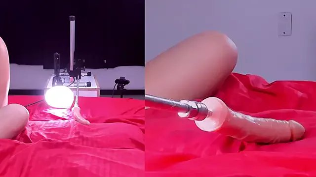 Kinky_Cloe on StripChat 