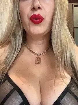 Freechat Kittenforyou on StripChat