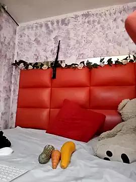 Kitty_Melodi on StripChat