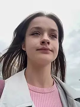 KittyQueeny on StripChat 