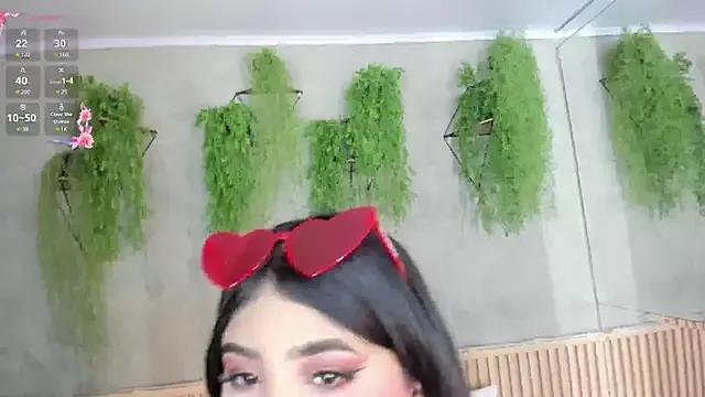 Lana_Lann on StripChat 